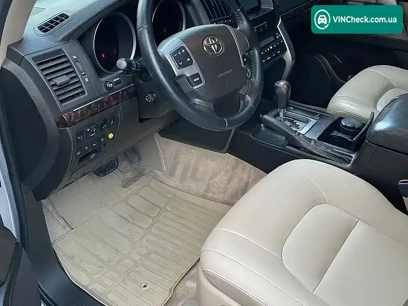 Toyota Land Cruiser 2008, фото з оголошення 1 з 10, VIN JTMHV05J704021927