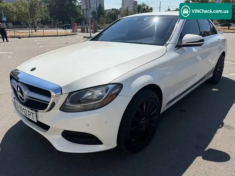 Mercedes-Benz C-Class 2016, фото з оголошення 2 з 20, VIN 55SWF4JB9GU161375