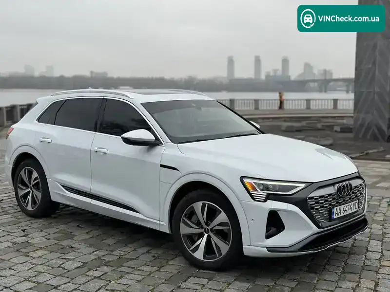 Audi Q8 e-tron 2023, фото з оголошення 2 з 21, VIN WA15AAGE3RB008907