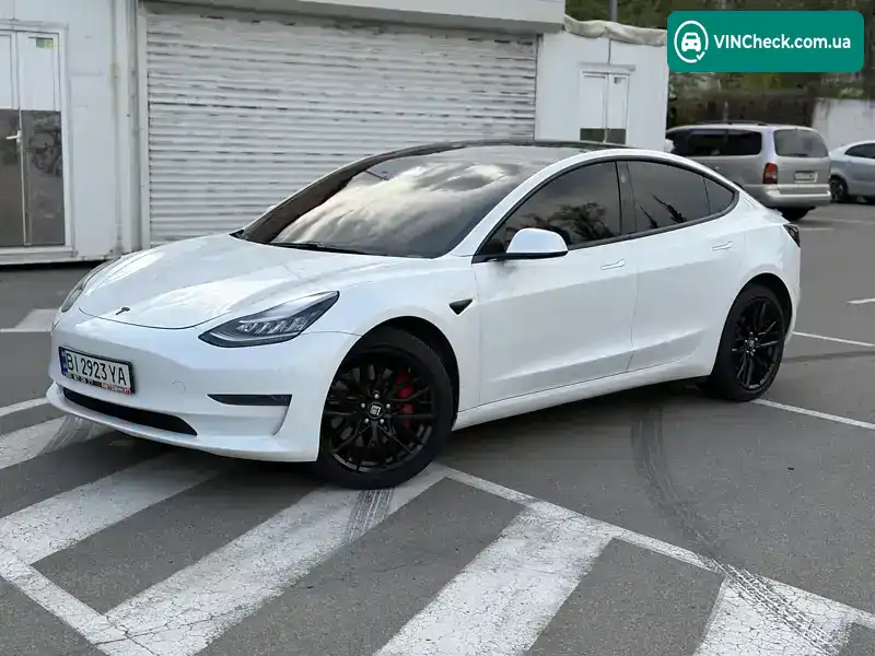 Tesla Model 3 2020, фото з оголошення 1 з 21, VIN 5YJ3E1EC3LF642287