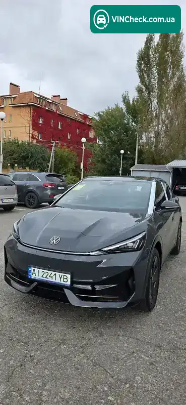 Volkswagen ID. UNYX 2025, фото з оголошення 1 з 21, VIN HVWJA1ER2S1203200