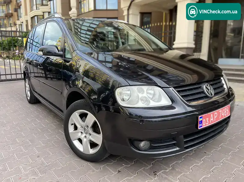 Volkswagen Touran 2004, фото з оголошення 2 з 20, VIN WVGZZZ1TZ4W013539