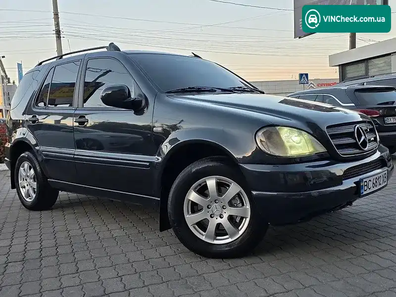 Mercedes-Benz M-Class 2000, фото з оголошення 2 з 10, VIN WDC1631541A136022