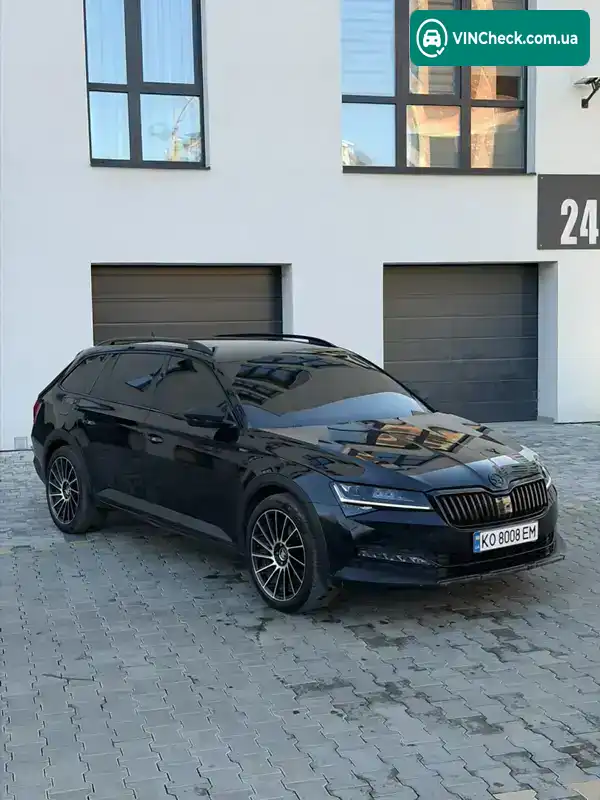 Skoda Superb 2019, фото з оголошення 2 з 15, VIN TMBLJ7NP6L7037784