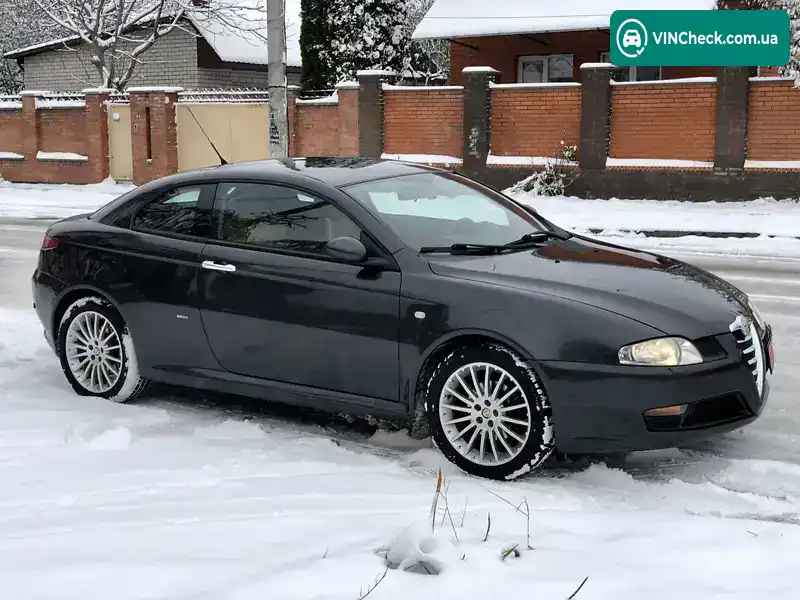 Alfa Romeo GT 2005, фото з оголошення 1 з 20, VIN ZAR93700003270509