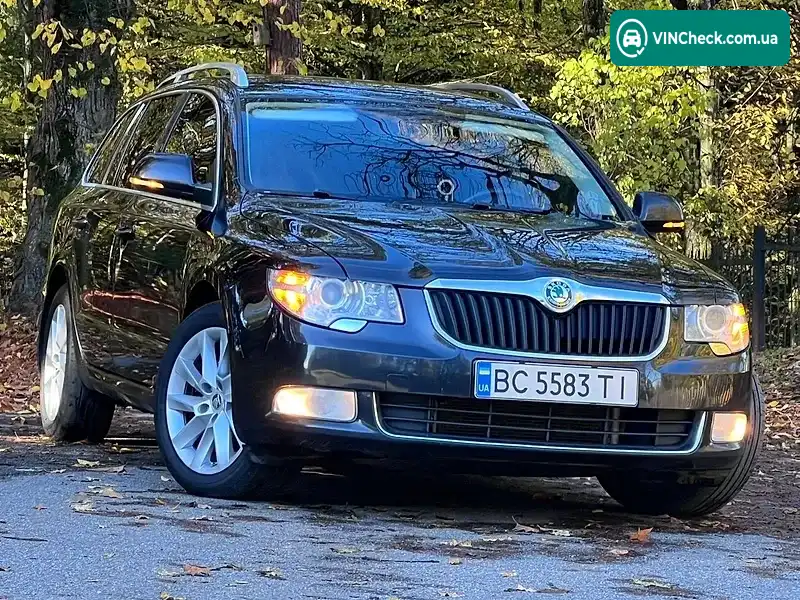 Skoda Superb 2012, фото з оголошення 2 з 20, VIN TMBJE73T5D9011372