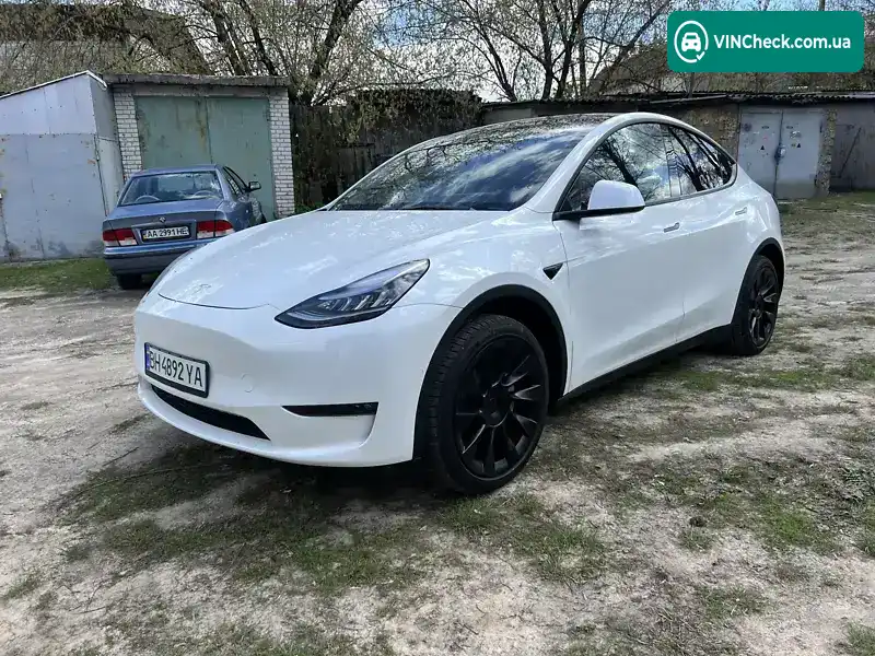 Tesla Model Y 2022, фото з оголошення 2 з 14, VIN 7SAYGDEEXNF468985