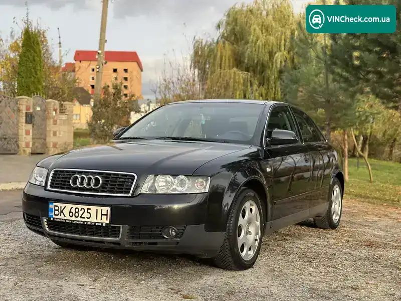 Audi A4 2002, фото з оголошення 2 з 20, VIN WAUZZZ8E23A009909