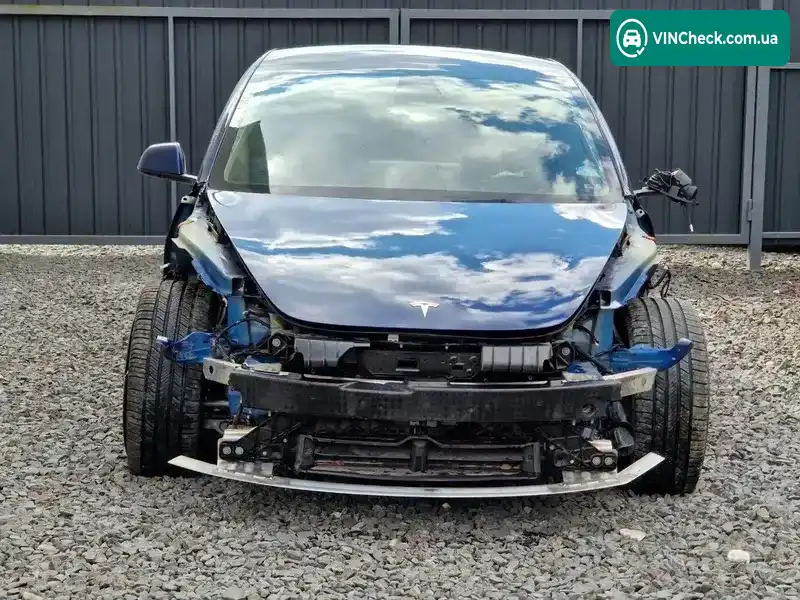 Tesla Model 3 2021, фото з оголошення 2 з 21, VIN 5YJ3E1EAXMF095213