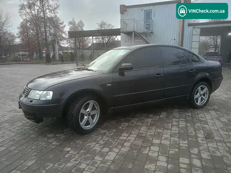 Volkswagen Passat 1998, фото з оголошення 2 з 12, VIN WVWZZZ3BZWE151660