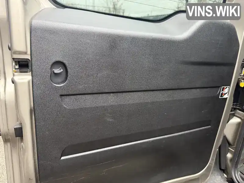 Fiat Doblo 2017, фото з оголошення 2 з 21, VIN ZFA26300006H35534