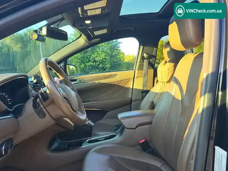 Lincoln MKC 2017, фото з оголошення 2 з 21, VIN 5LMTJ3DH2HUL72299