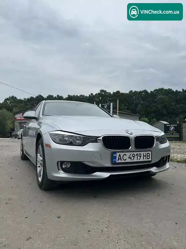 BMW 3 Series 2012, фото з оголошення 1 з 14, VIN WBA3B3C57DF541398