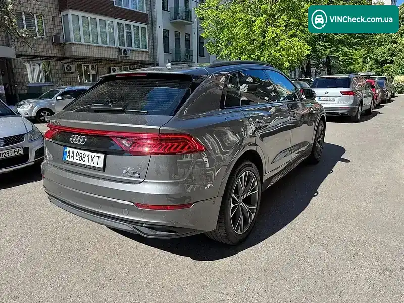 Audi Q8 2020, фото з оголошення 1 з 10, VIN WAUZZZF14MD013489