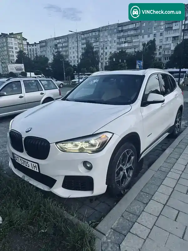 BMW X1 2016, фото з оголошення 1 з 9, VIN WBXHT3C35GP888444
