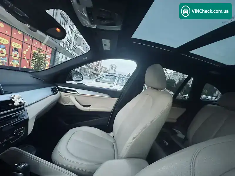 BMW X1 2016, фото з оголошення 2 з 9, VIN WBXHT3C35GP888444