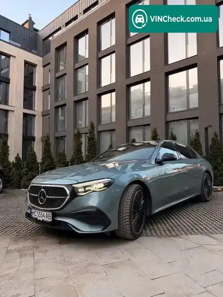 Mercedes-Benz E-Class 2023, фото з оголошення 1 з 9, VIN W1KLF5FB8RA005235