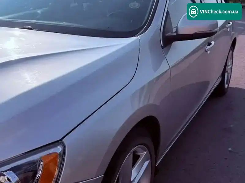 Volvo S60 2013, фото з оголошення 2 з 20, VIN YV1612FS8E1290298
