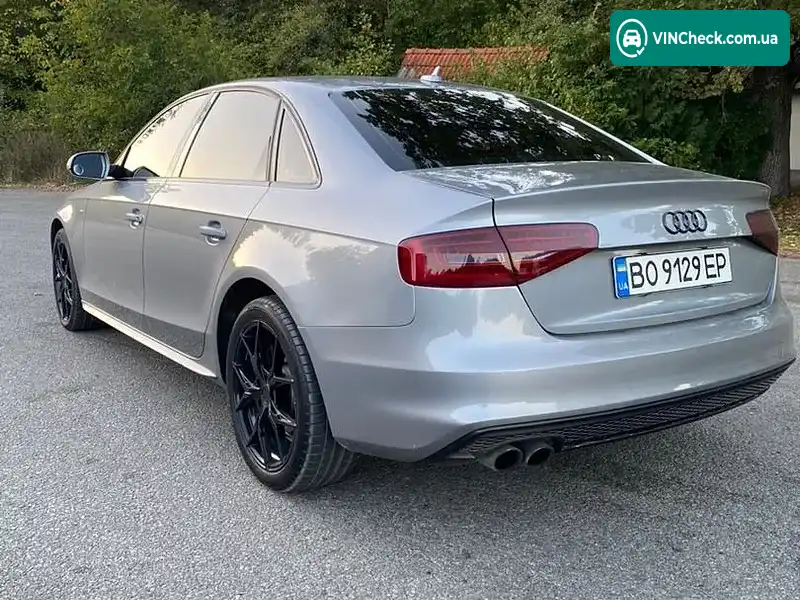 Audi A4 2014, фото з оголошення 2 з 12, VIN WAUAFAFLXFN024034