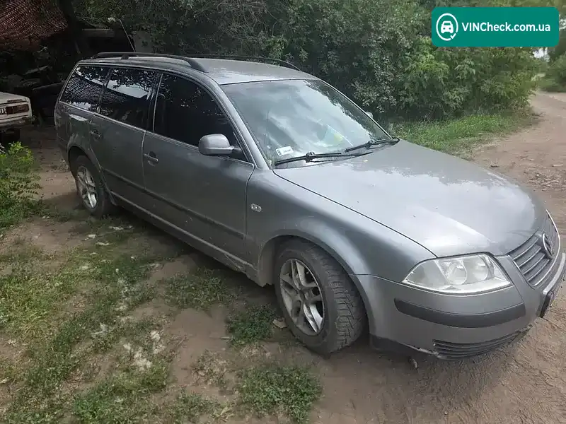 Volkswagen Passat 2002, фото з оголошення 1 з 9, VIN WVWZZZ3BZ2E421732