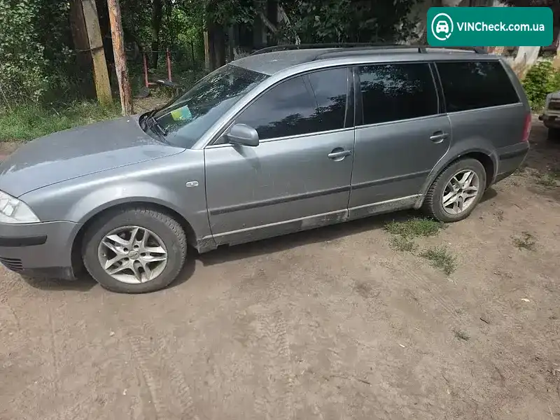 Volkswagen Passat 2002, фото з оголошення 2 з 9, VIN WVWZZZ3BZ2E421732