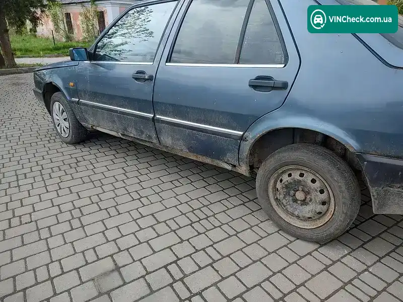 Fiat Croma 1989, фото з оголошення 2 з 11, VIN ZFA15400000162087