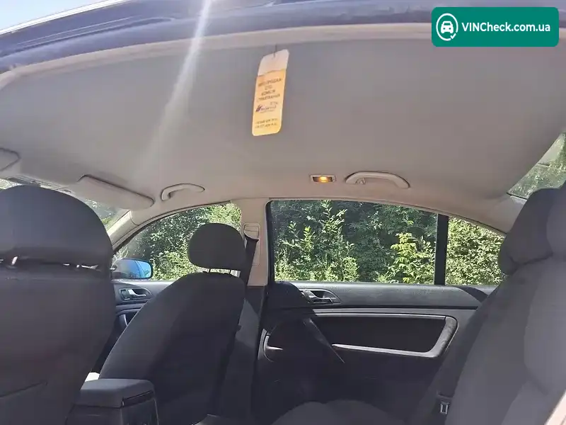 Skoda Superb 2003, фото з оголошення 2 з 10, VIN TMBDL23U439028838