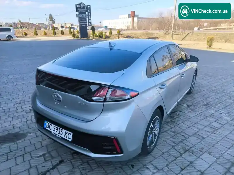 Hyundai Ioniq 2021, фото з оголошення 1 з 21, VIN KMHC65LDXMU250749