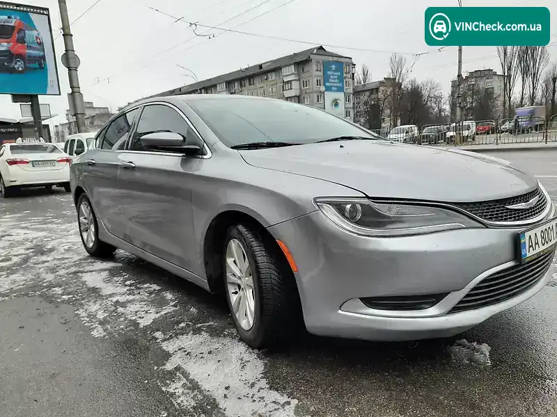 Chrysler 200 2015, фото з оголошення 2 з 9, VIN 1C3CCCAB2FN747069