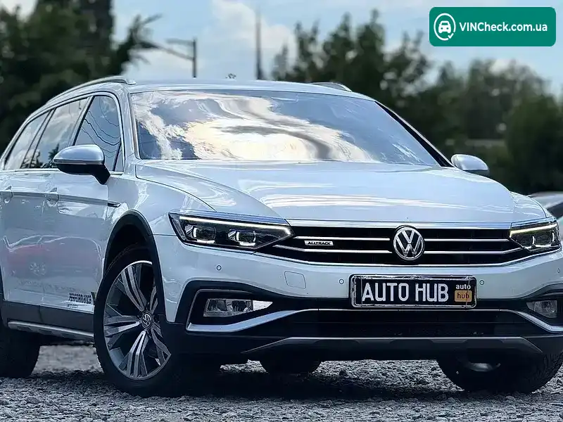 Volkswagen Passat 2019, фото з оголошення 1 з 20, VIN WVWZZZ3CZLE020342