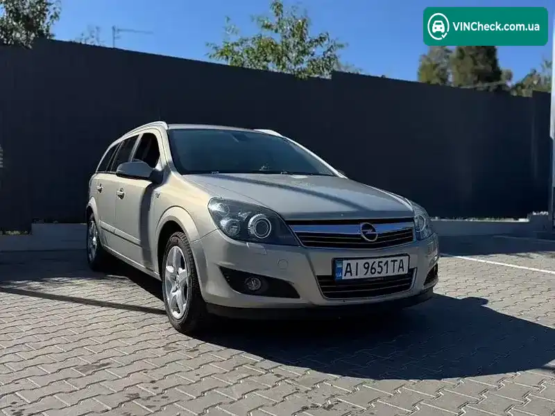 Opel Astra 2008, фото з оголошення 1 з 9, VIN W0L0AHL3582122596