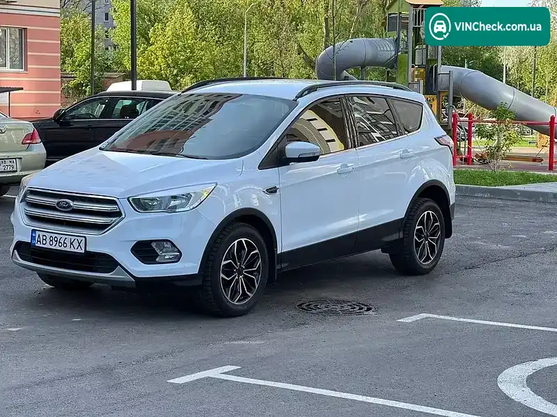 Ford Kuga 2019, фото з оголошення 2 з 20, VIN WF0AXXWPMAKD67955