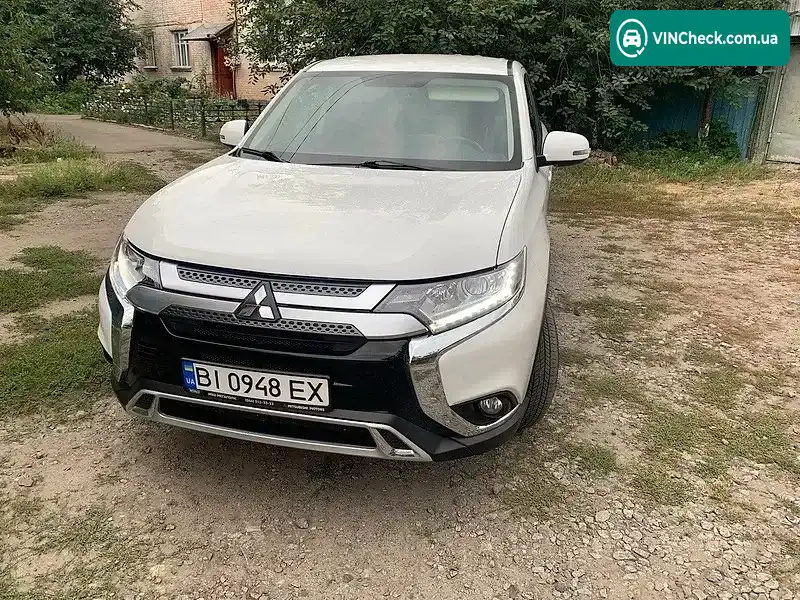 Mitsubishi Outlander 2020, фото з оголошення 1 з 11, VIN JMBXTGF2WLZ001101