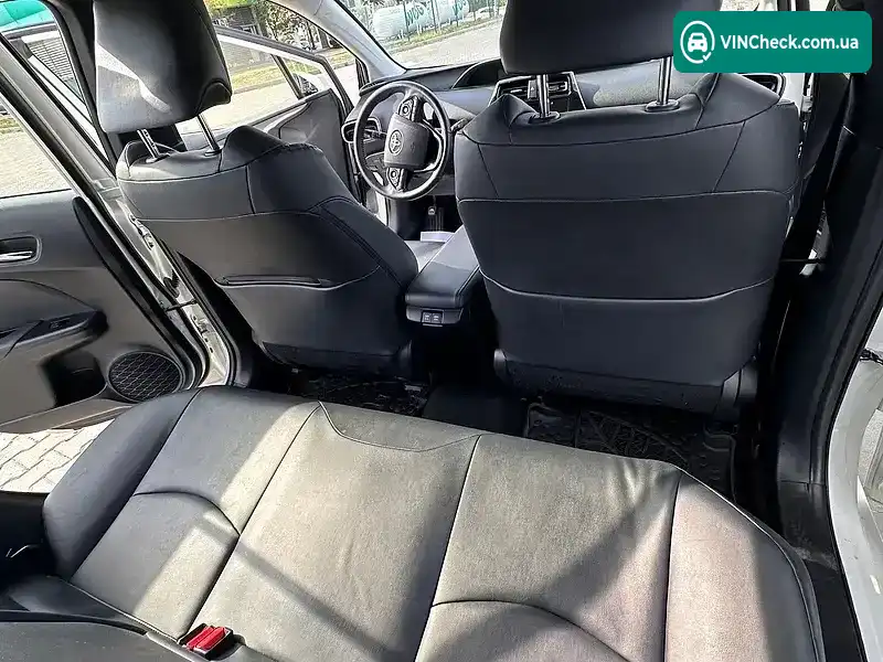 Toyota Prius 2019, фото з оголошення 2 з 10, VIN JTDL9RFU9K3012330