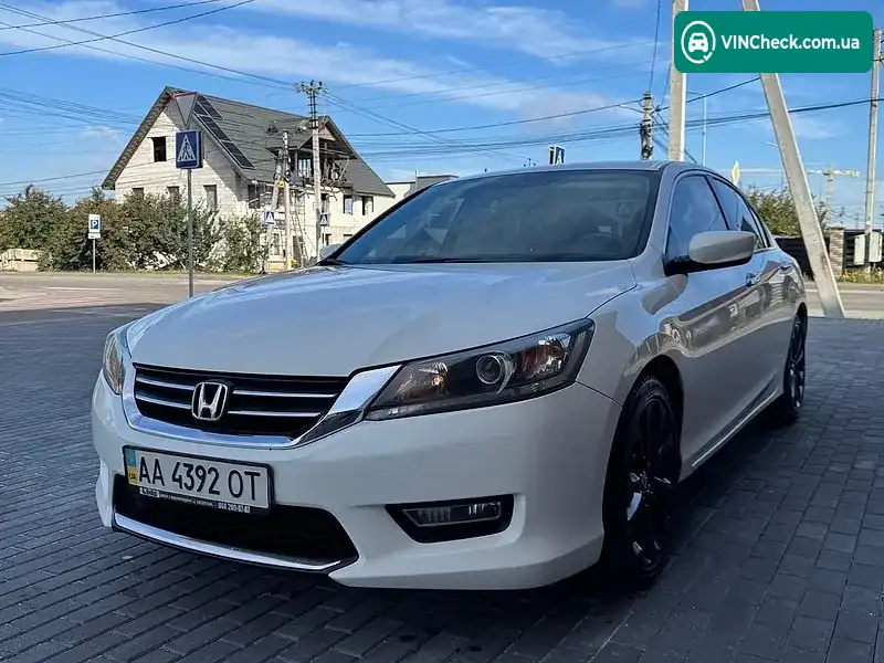 Honda Accord 2013, фото з оголошення 1 з 20, VIN 1HGCR2F5XDA162267