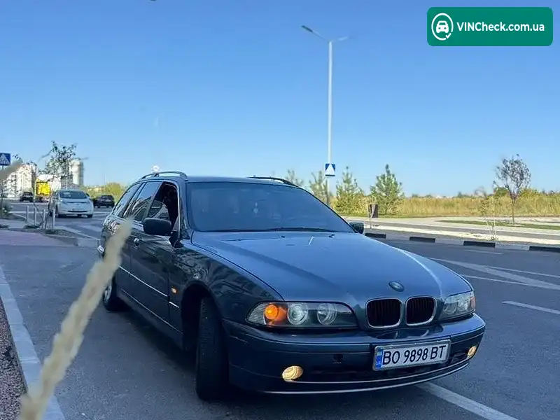 BMW 5 Series 2001, фото з оголошення 1 з 14, VIN WBADR710X0GV64595