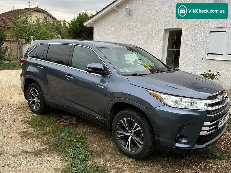 Toyota Highlander 2019, фото з оголошення 2 з 14, VIN 5TDBGRFH8KS064812