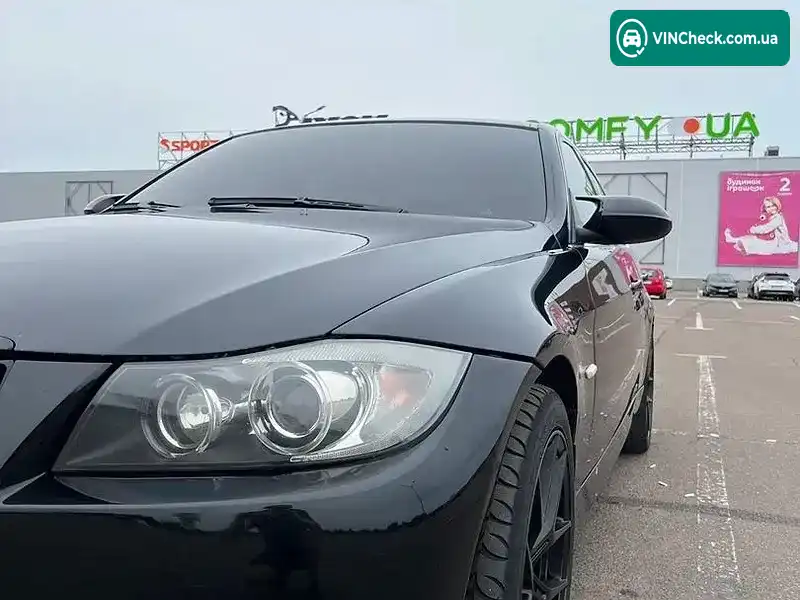 BMW 3 Series 2005, фото з оголошення 2 з 14, VIN WBAVB11040PS53508