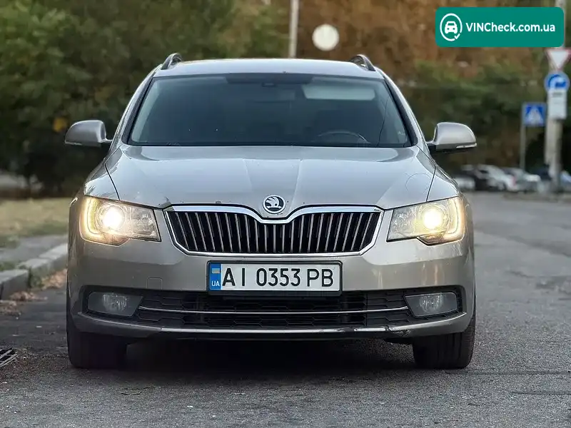 Skoda Superb 2013, фото з оголошення 2 з 20, VIN TMBJB43T2EB300453