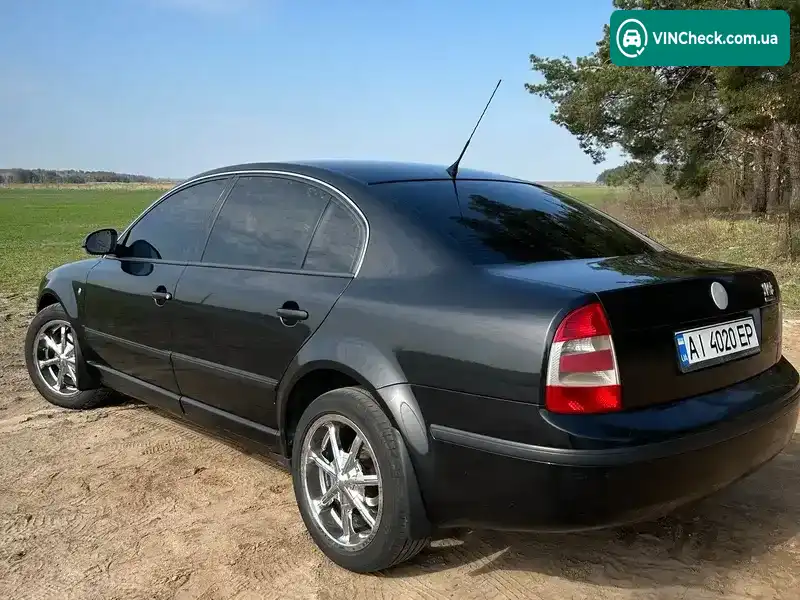 Skoda Superb 2008, фото з оголошення 1 з 8, VIN TMBDL23U58B302757