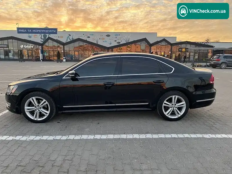 Volkswagen Passat 2013, фото з оголошення 2 з 16, VIN 1VWBN7A38EC028496