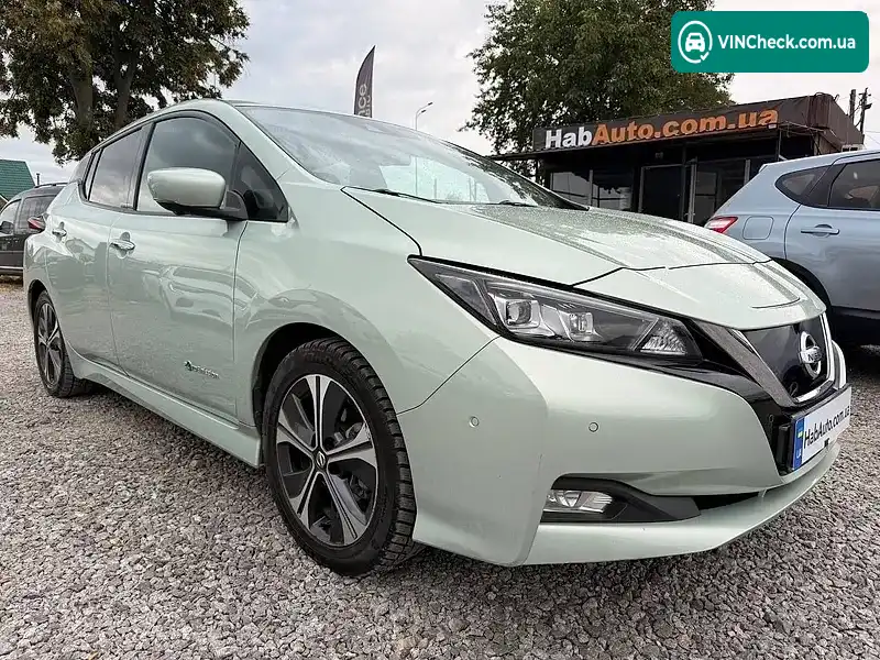 Nissan Leaf 2018, фото з оголошення 1 з 20, VIN SJNFAAZE1U0030330