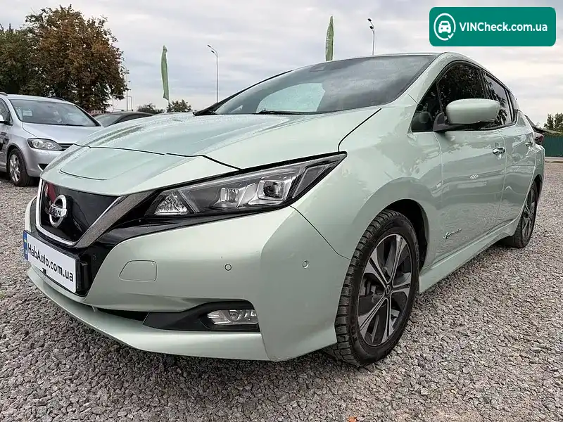 Nissan Leaf 2018, фото з оголошення 2 з 20, VIN SJNFAAZE1U0030330
