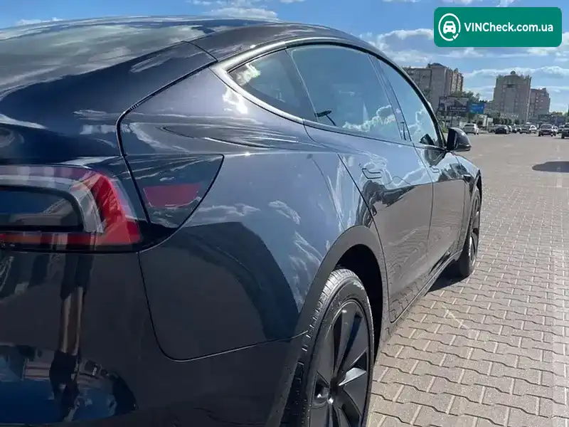 Tesla Model 3 2024, фото з оголошення 2 з 21, VIN 5YJ3E1EBXSF890929