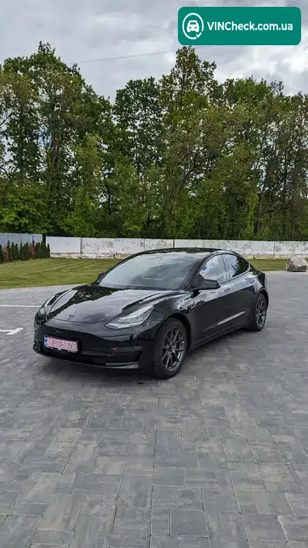 Tesla Model 3 2018, фото з оголошення 1 з 20, VIN 5YJ3E1EA7JF123416