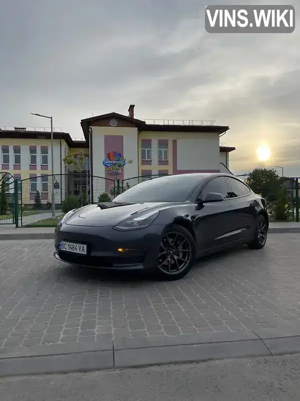 Tesla Model 3 2021, фото з оголошення 1 з 16, VIN 5YJ3E1EA5MF976708