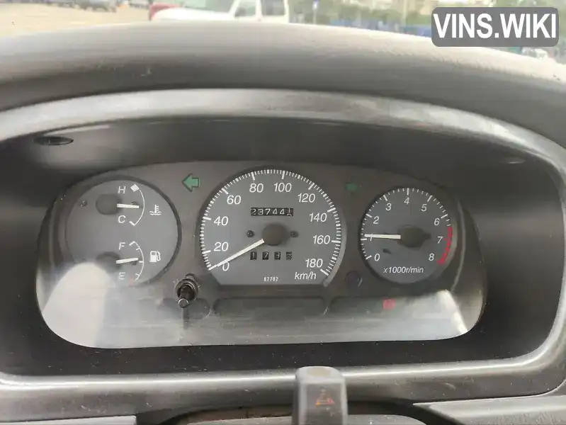 Daihatsu Sirion 1999, фото з оголошення 2 з 9, VIN JDAM100S000521235