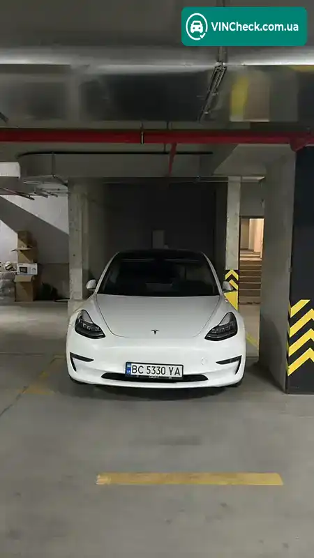 Tesla Model 3 2018, фото з оголошення 2 з 21, VIN 5YJ3E1EA0JF023433