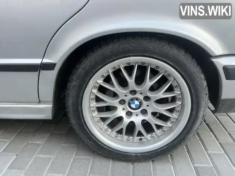 BMW 5 Series 1993, фото з оголошення 2 з 12, VIN WBAHD51080BG61928