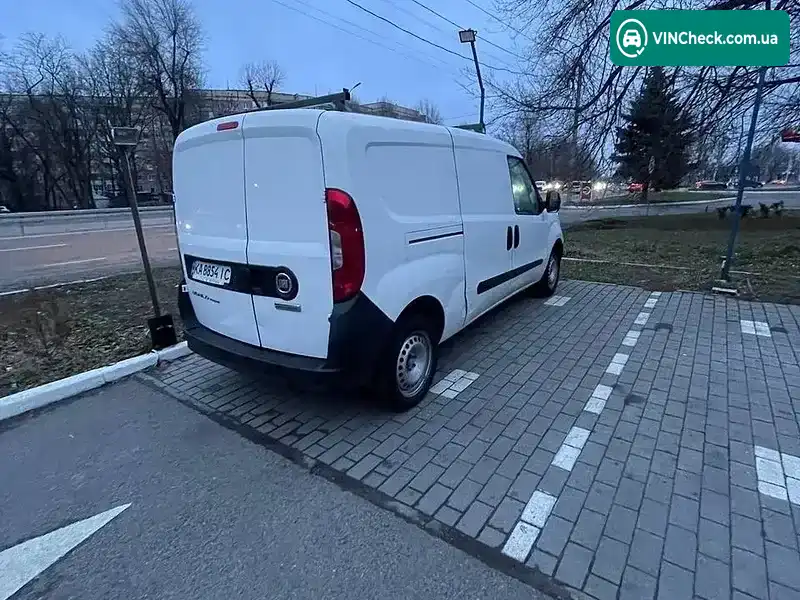 Fiat Doblo 2018, фото з оголошення 2 з 18, VIN ZFA26300006J82031